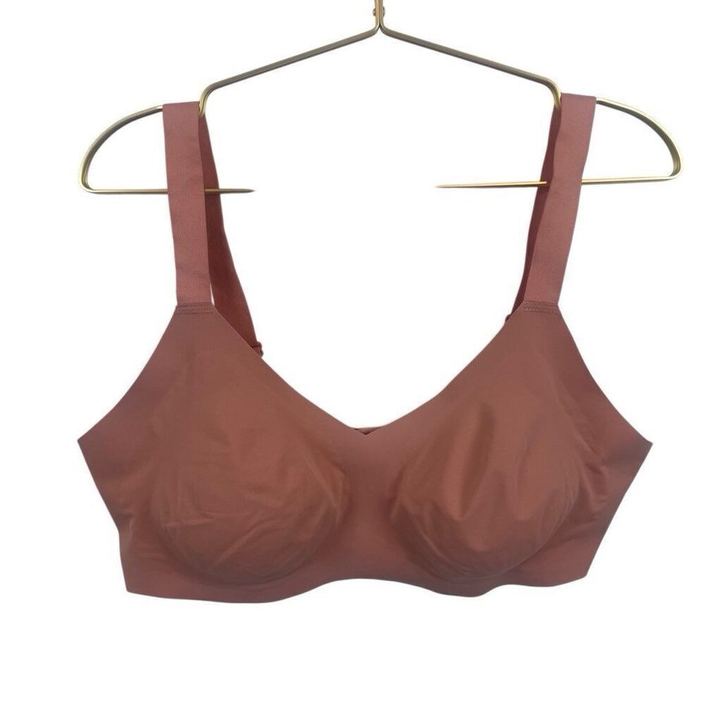 Knix Pale Pink Nude Wireless‎ Bra size 8